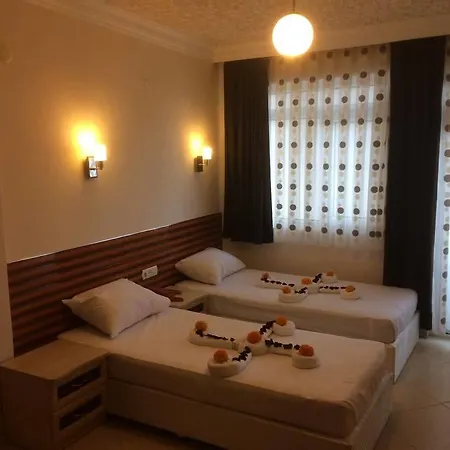 Hotell Destino 2*