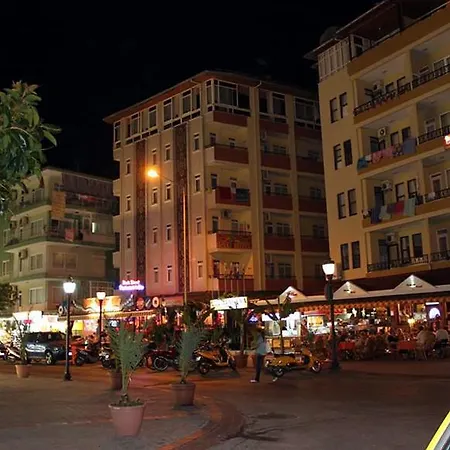 Hotell Destino 2*